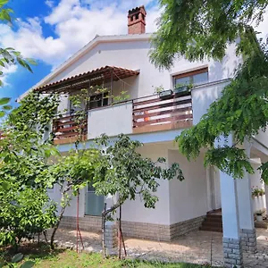 https://cukon-holiday-home.in-istria.net